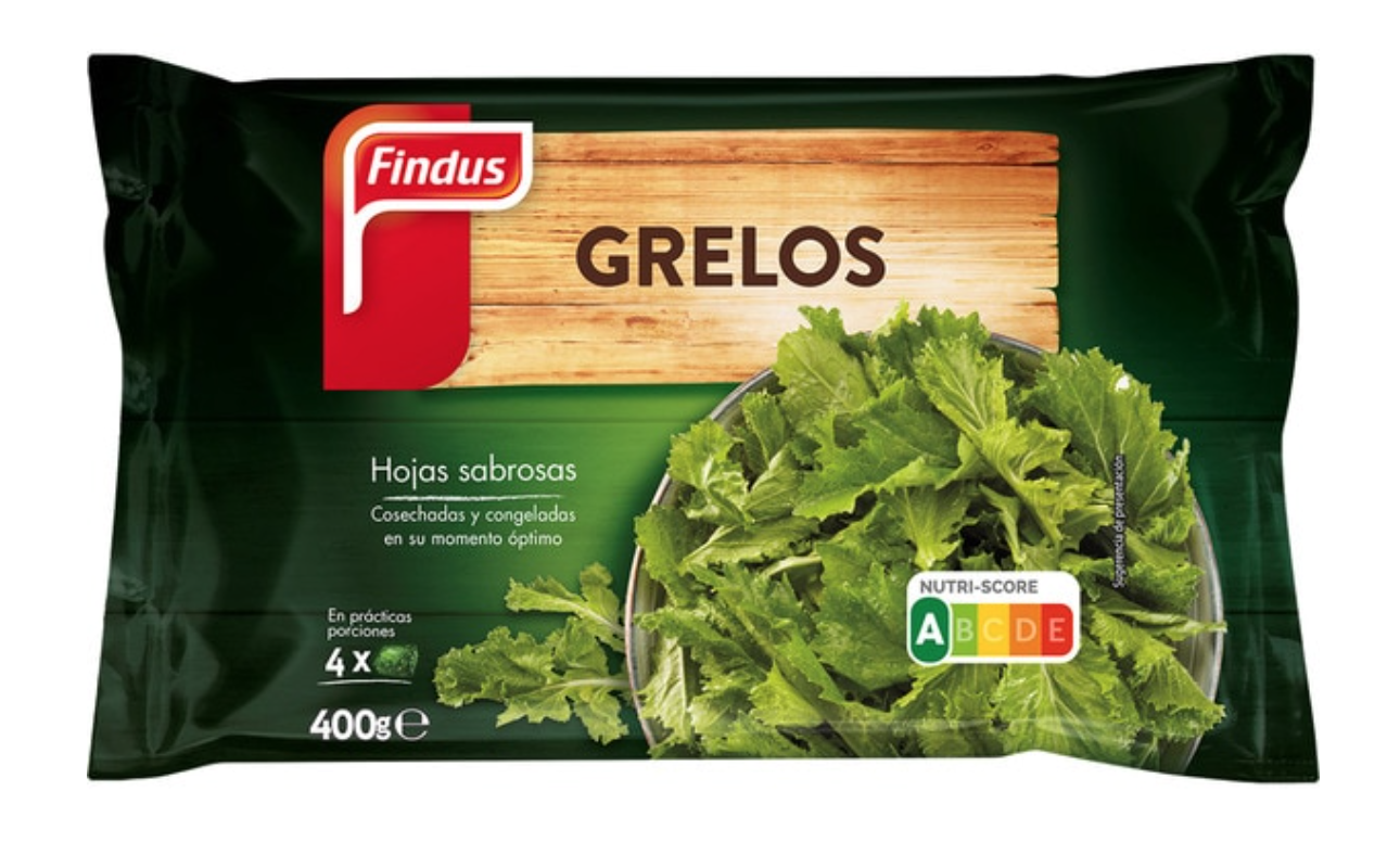 Grelos con sardinas en lata y gazpacho andaluz.